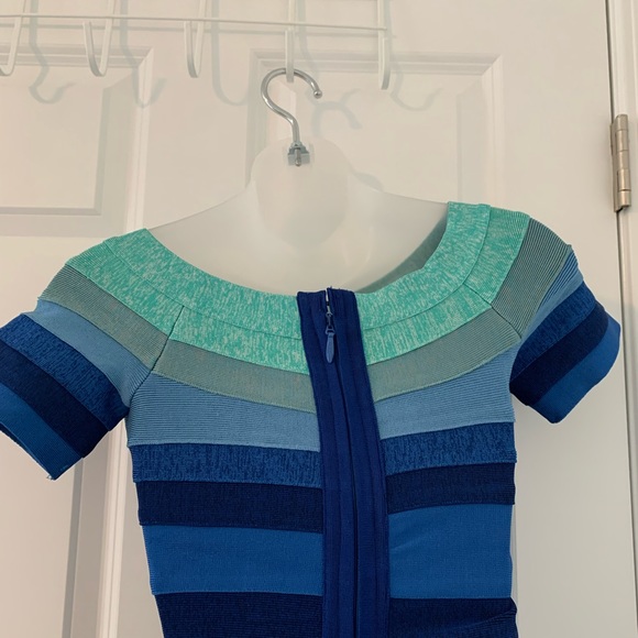 Dress - Picture 3 of 5